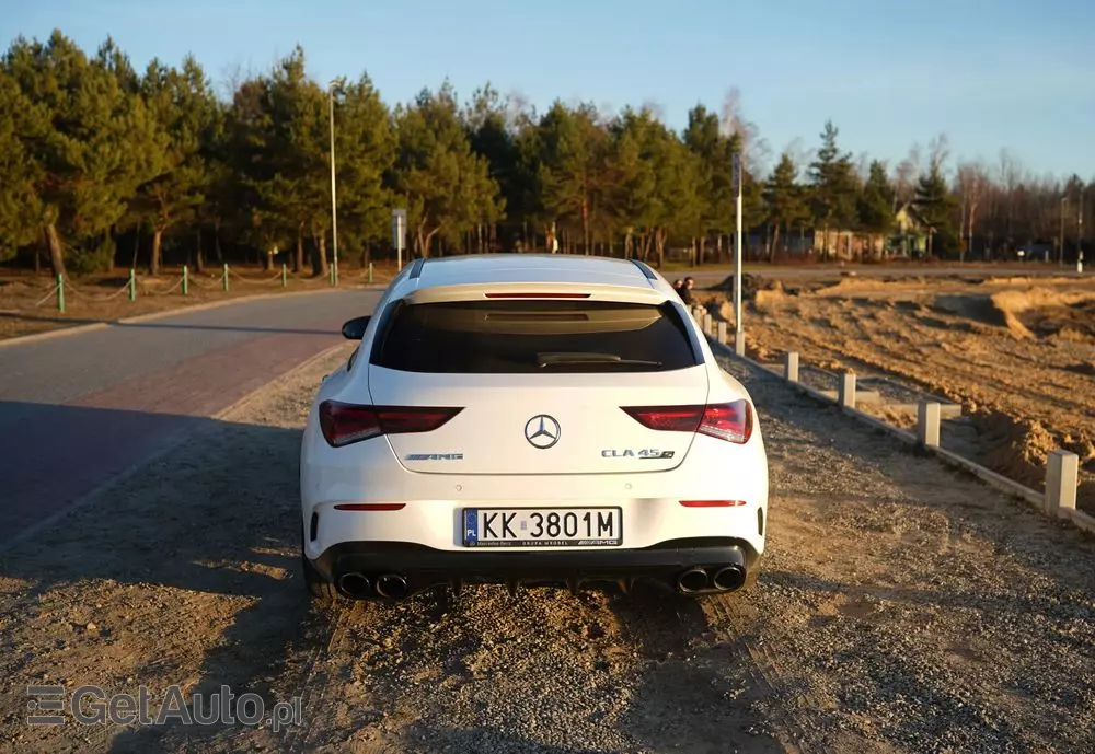 MERCEDES-BENZ CLA AMG 45 S 4-Matic 8G-DCT