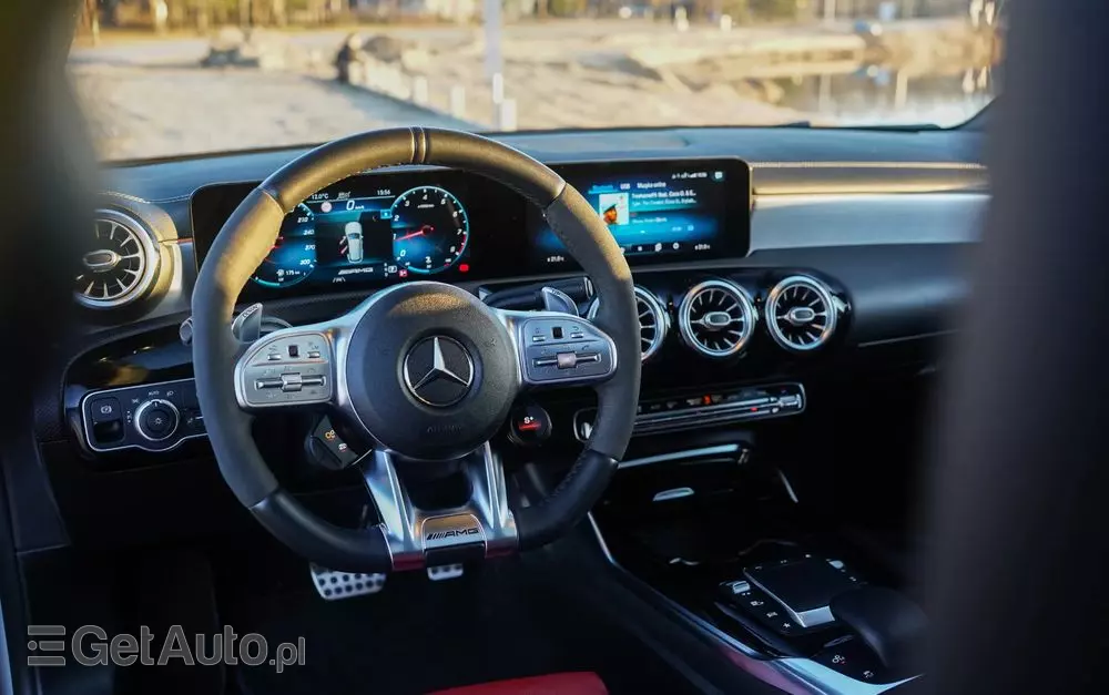 MERCEDES-BENZ CLA AMG 45 S 4-Matic 8G-DCT