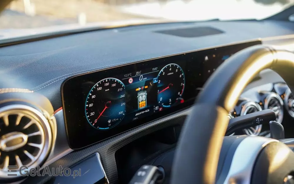 MERCEDES-BENZ CLA AMG 45 S 4-Matic 8G-DCT