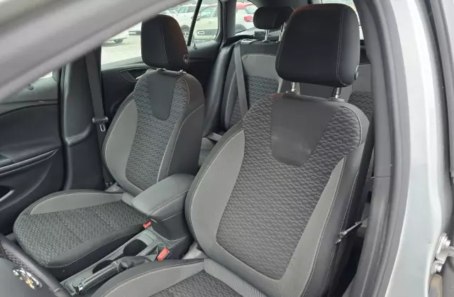 OPEL Astra 1.5d (105 KM)