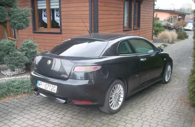 ALFA ROMEO GT 