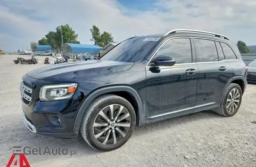 MERCEDES-BENZ GLB 