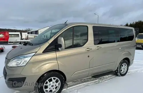 FORD Tourneo Custom 