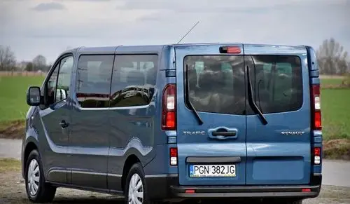 RENAULT Trafic 