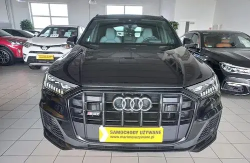 AUDI SQ7 