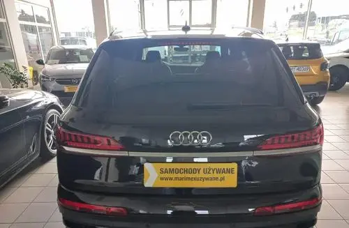 AUDI SQ7 