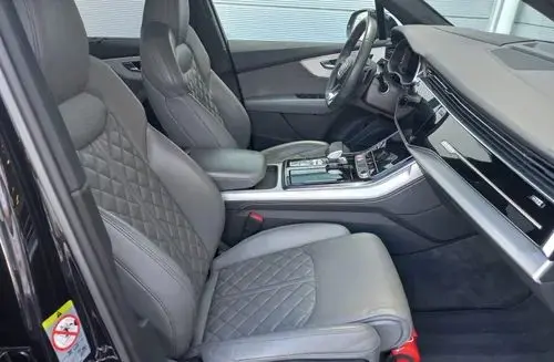 AUDI SQ7 