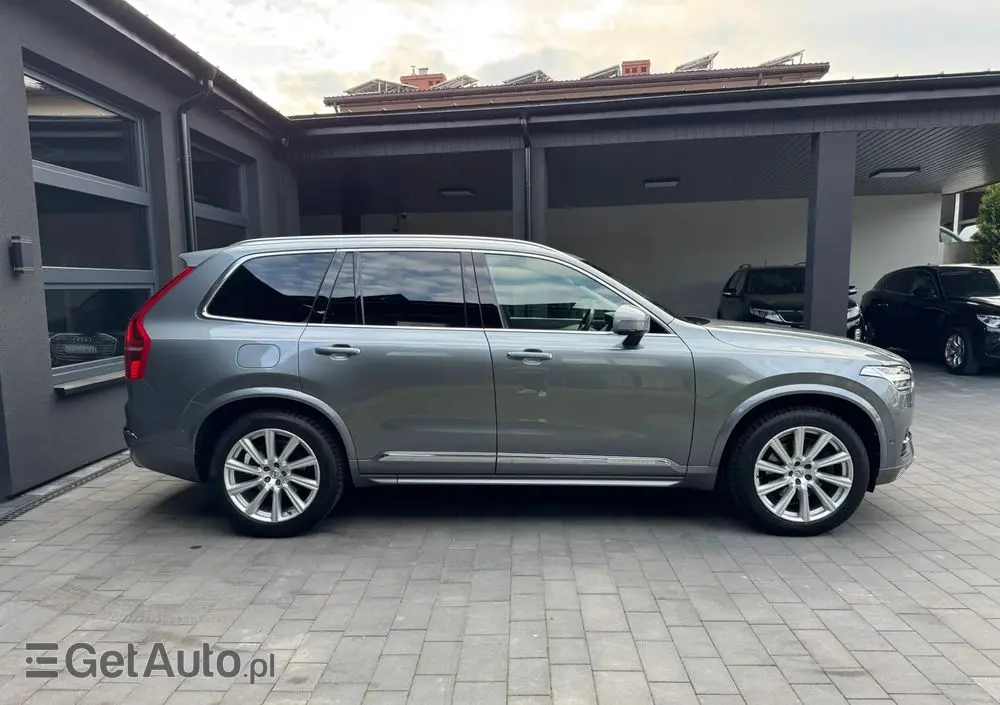 VOLVO XC 90 D5 AWD Geartronic Inscription