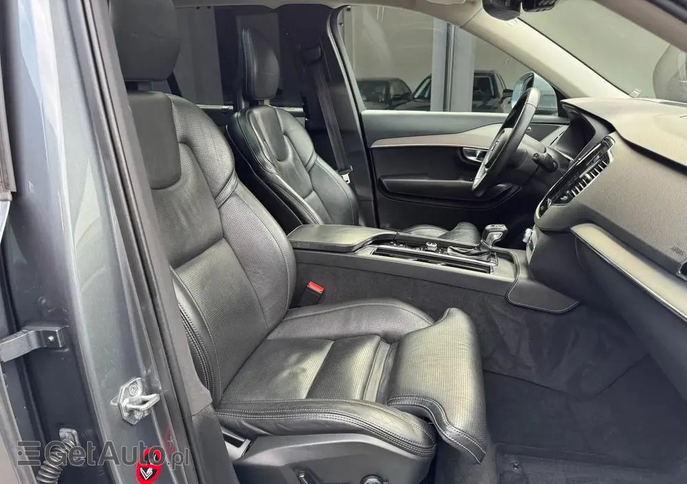 VOLVO XC 90 D5 AWD Geartronic Inscription