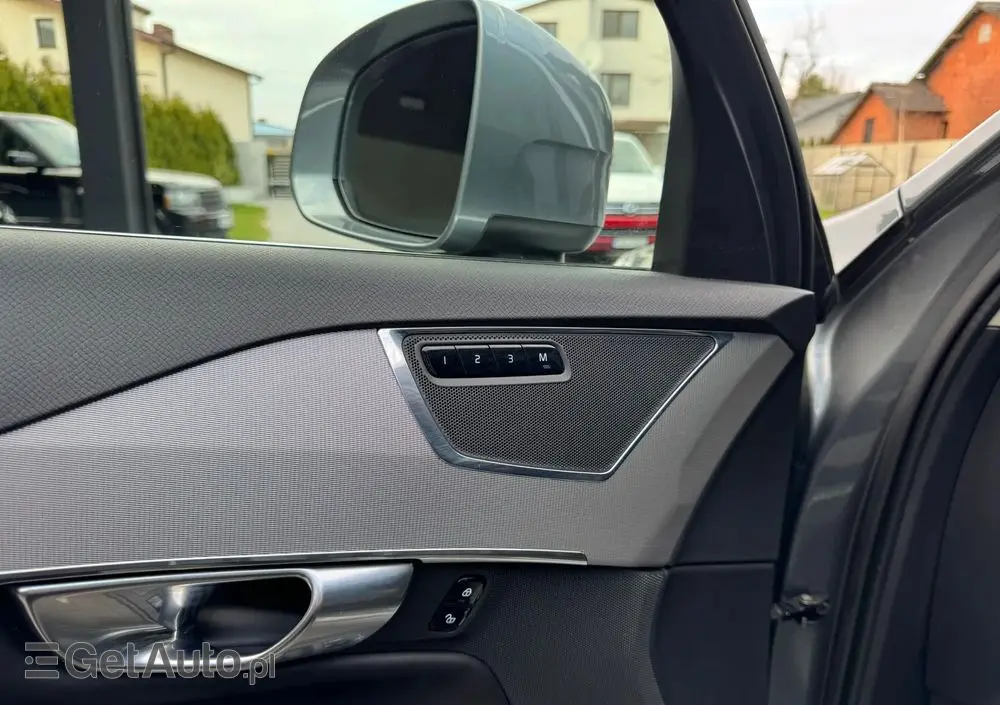 VOLVO XC 90 D5 AWD Geartronic Inscription