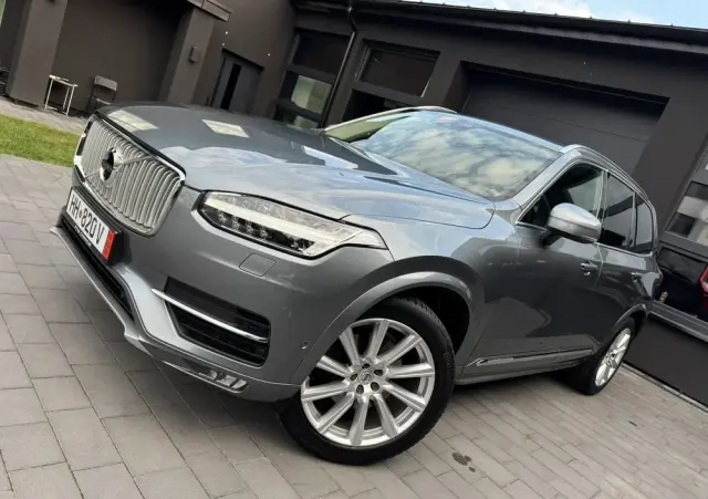 VOLVO XC 90 D5 AWD Geartronic Inscription