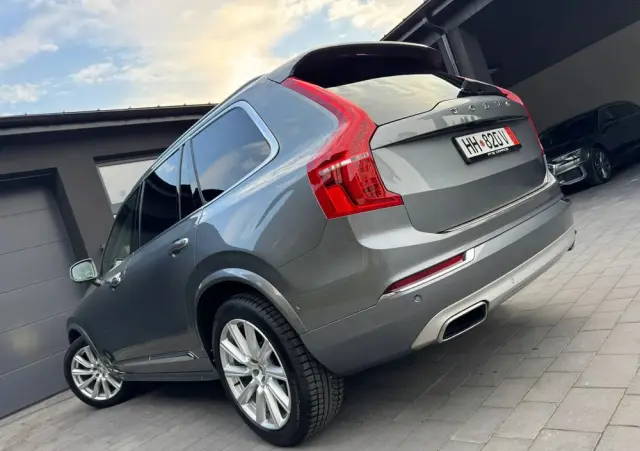 VOLVO XC 90 D5 AWD Geartronic Inscription