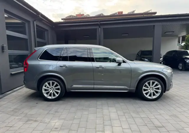 VOLVO XC 90 D5 AWD Geartronic Inscription