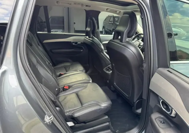 VOLVO XC 90 D5 AWD Geartronic Inscription