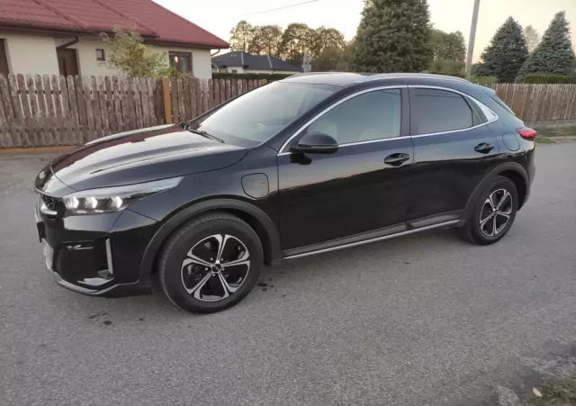 KIA XCeed 1.6 GDI PHEV L Business Line DCT