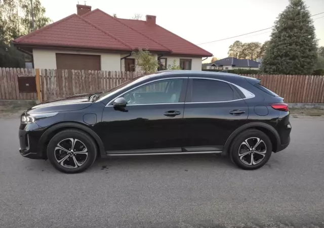 KIA XCeed 1.6 GDI PHEV L Business Line DCT