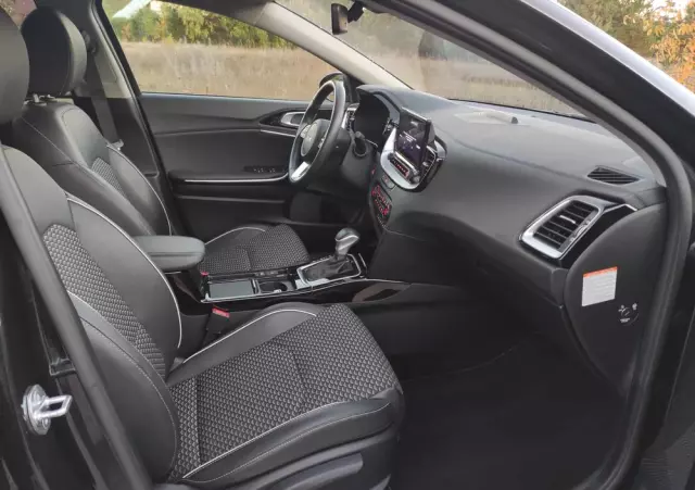 KIA XCeed 1.6 GDI PHEV L Business Line DCT