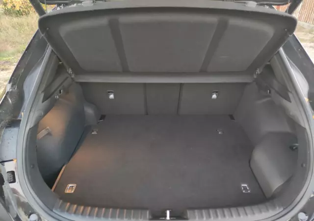 KIA XCeed 1.6 GDI PHEV L Business Line DCT