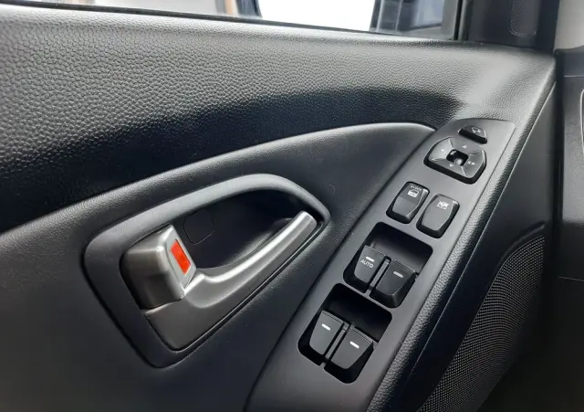 HYUNDAI Ix35 2.0 4WD Style
