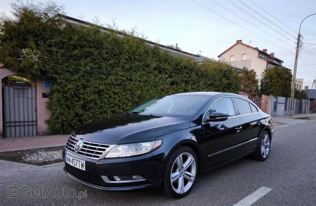 VOLKSWAGEN Passat CC 