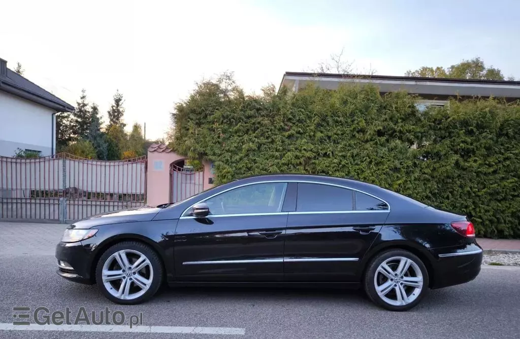 VOLKSWAGEN Passat CC 
