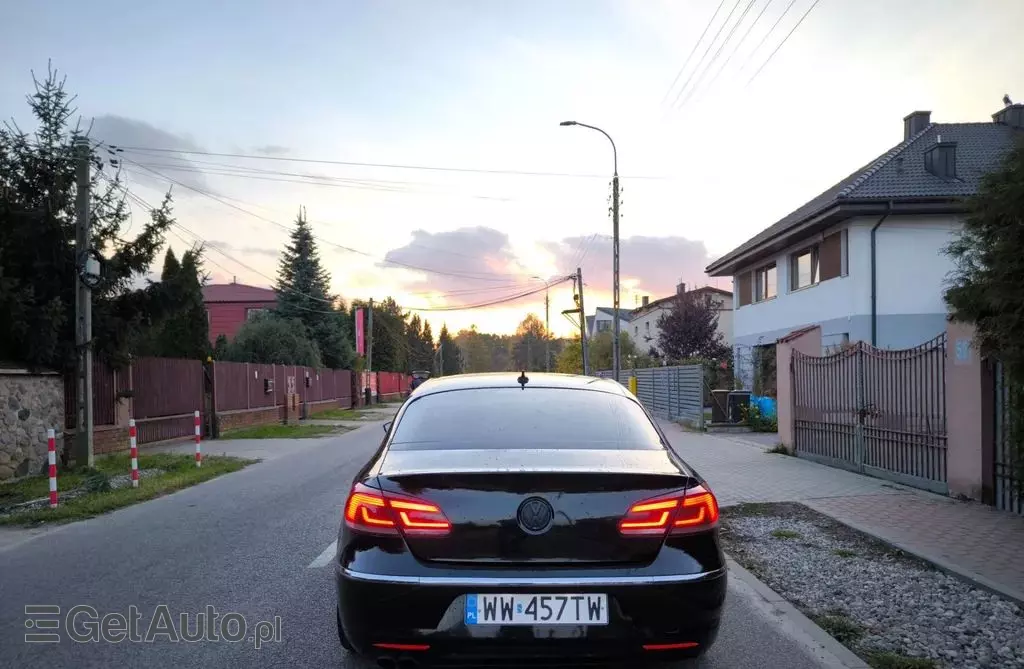 VOLKSWAGEN Passat CC 