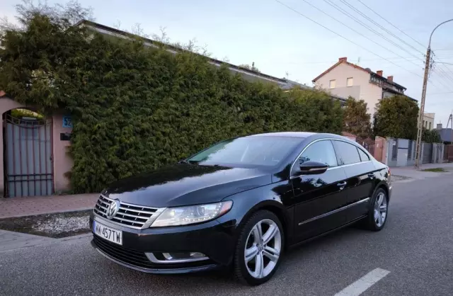 VOLKSWAGEN Passat CC 