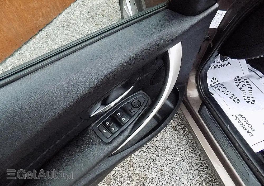 BMW Seria 3 316d Sport Line