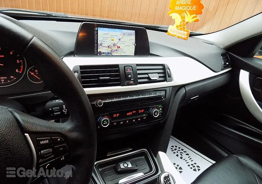 BMW Seria 3 316d Sport Line