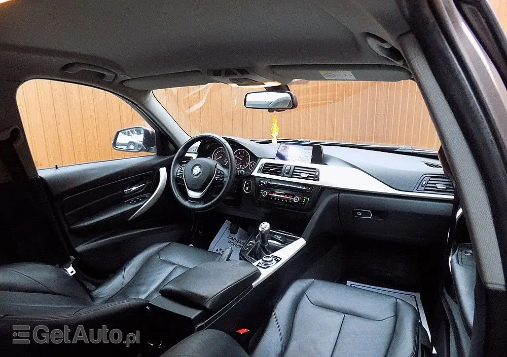 BMW Seria 3 316d Sport Line