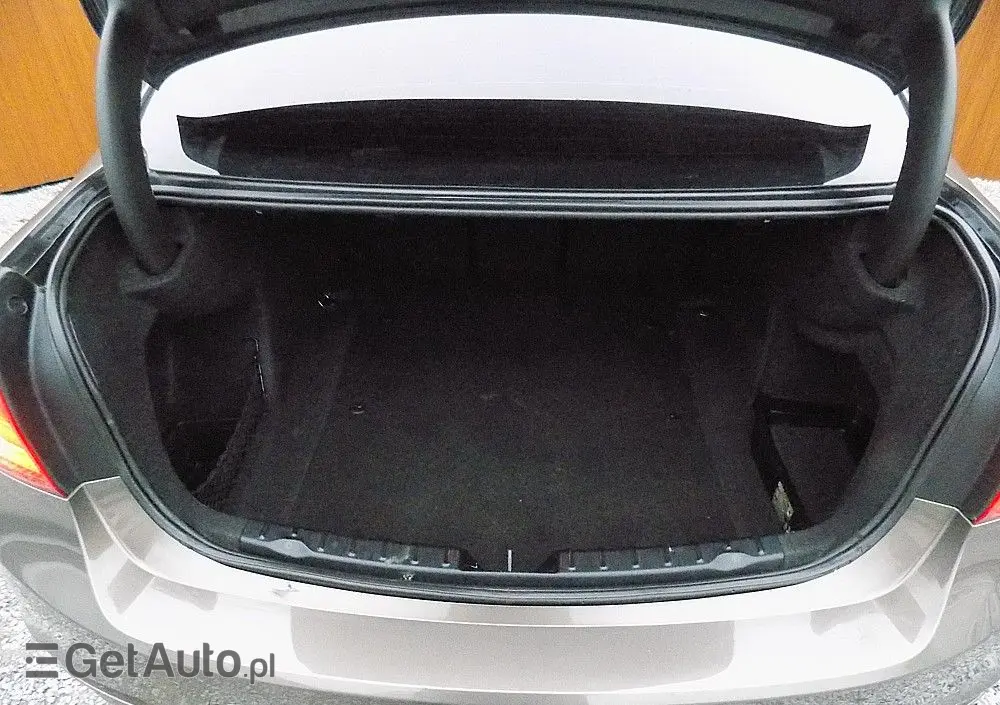 BMW Seria 3 316d Sport Line