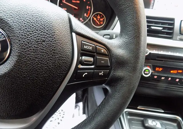 BMW Seria 3 316d Sport Line