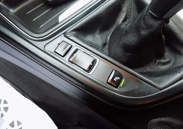 BMW Seria 3 316d Sport Line