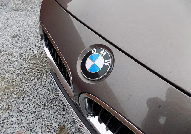 BMW Seria 3 316d Sport Line