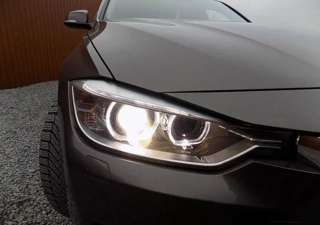 BMW Seria 3 316d Sport Line