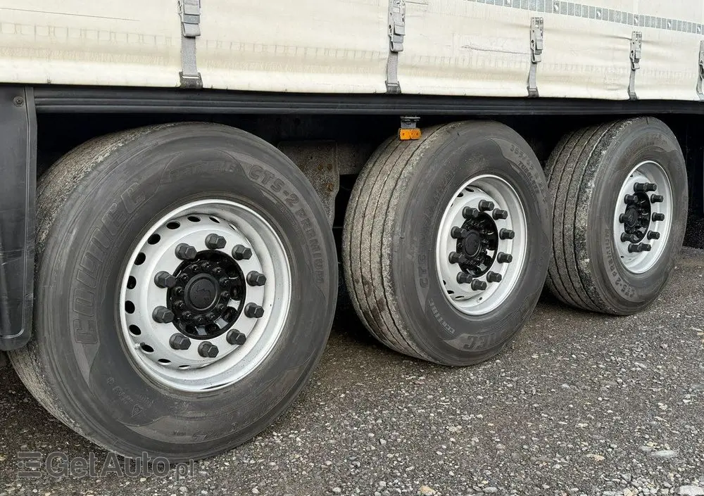 SCHMITZ CARGOBULL Standard Rama Ocynk Oś podnoszona Grudzień 2019r 