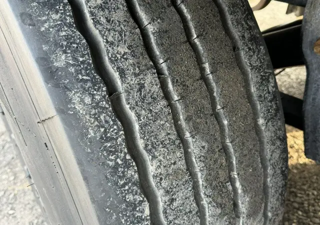 SCHMITZ CARGOBULL Standard Rama Ocynk Oś podnoszona Grudzień 2019r 