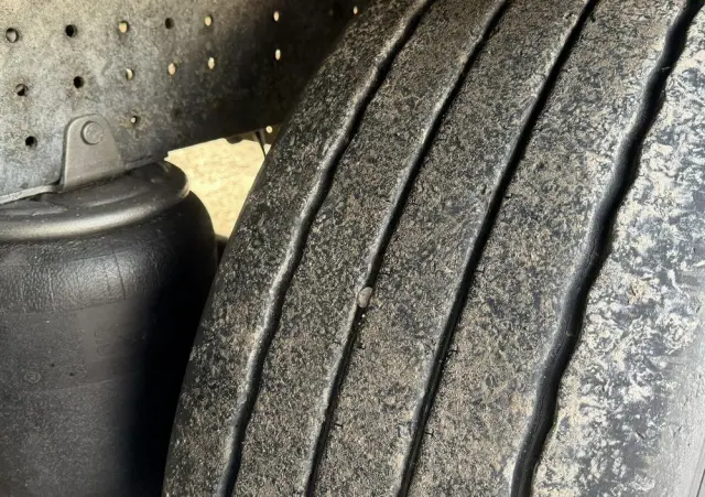 SCHMITZ CARGOBULL Standard Rama Ocynk Oś podnoszona Grudzień 2019r 