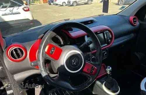 RENAULT Twingo 