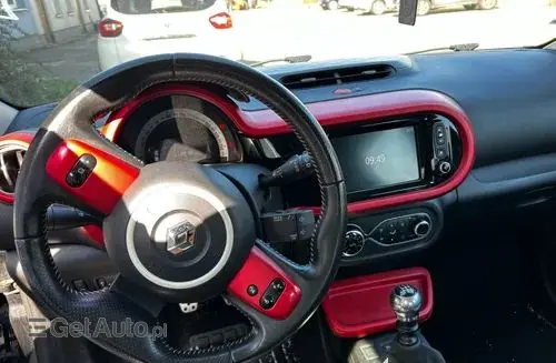 RENAULT Twingo 