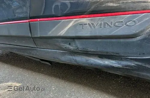 RENAULT Twingo 