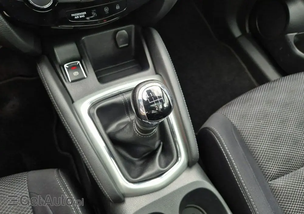 NISSAN Qashqai 1.6 DCi N-Connecta EU6