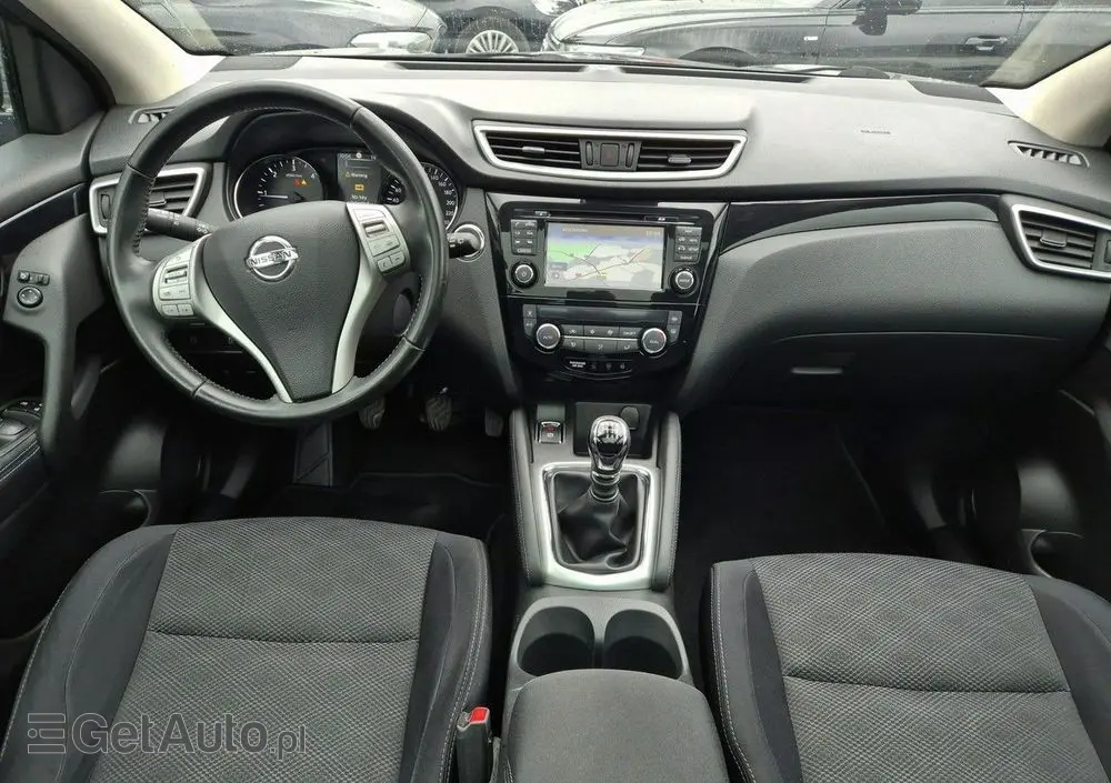NISSAN Qashqai 1.6 DCi N-Connecta EU6