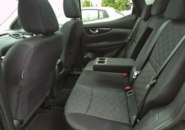 NISSAN Qashqai 1.6 DCi N-Connecta EU6