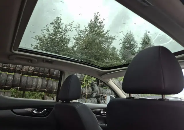 NISSAN Qashqai 1.6 DCi N-Connecta EU6