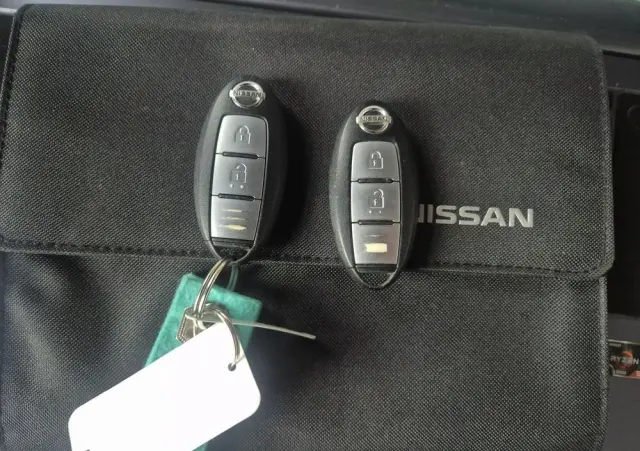 NISSAN Qashqai 1.6 DCi N-Connecta EU6