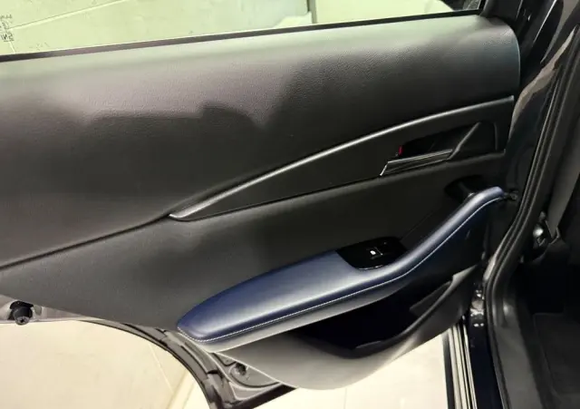 MAZDA CX-30 SKYACTIV-X 2.0 M-Hybrid AWD SELECTION