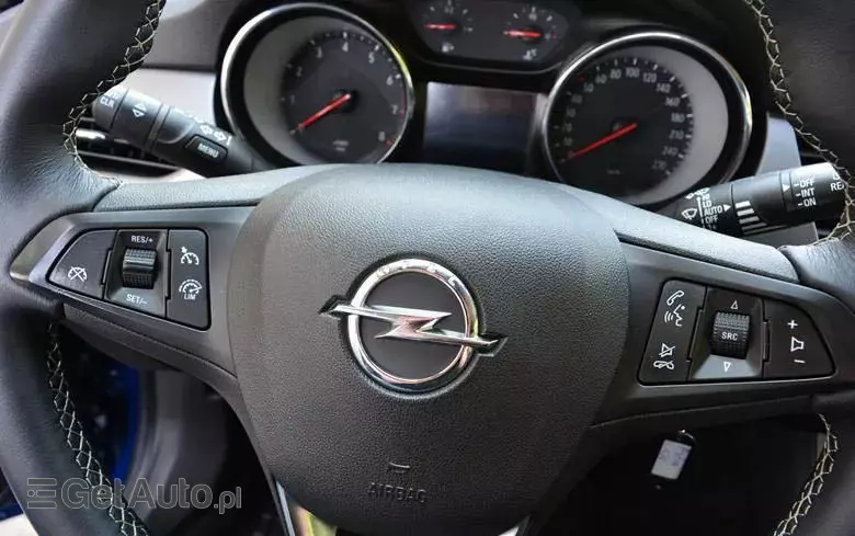 OPEL Astra V 1.4 T Enjoy