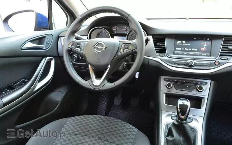 OPEL Astra V 1.4 T Enjoy