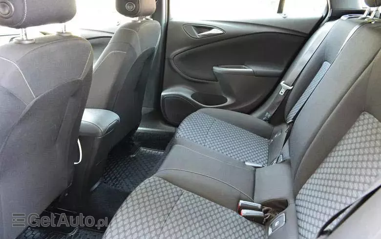 OPEL Astra V 1.4 T Enjoy